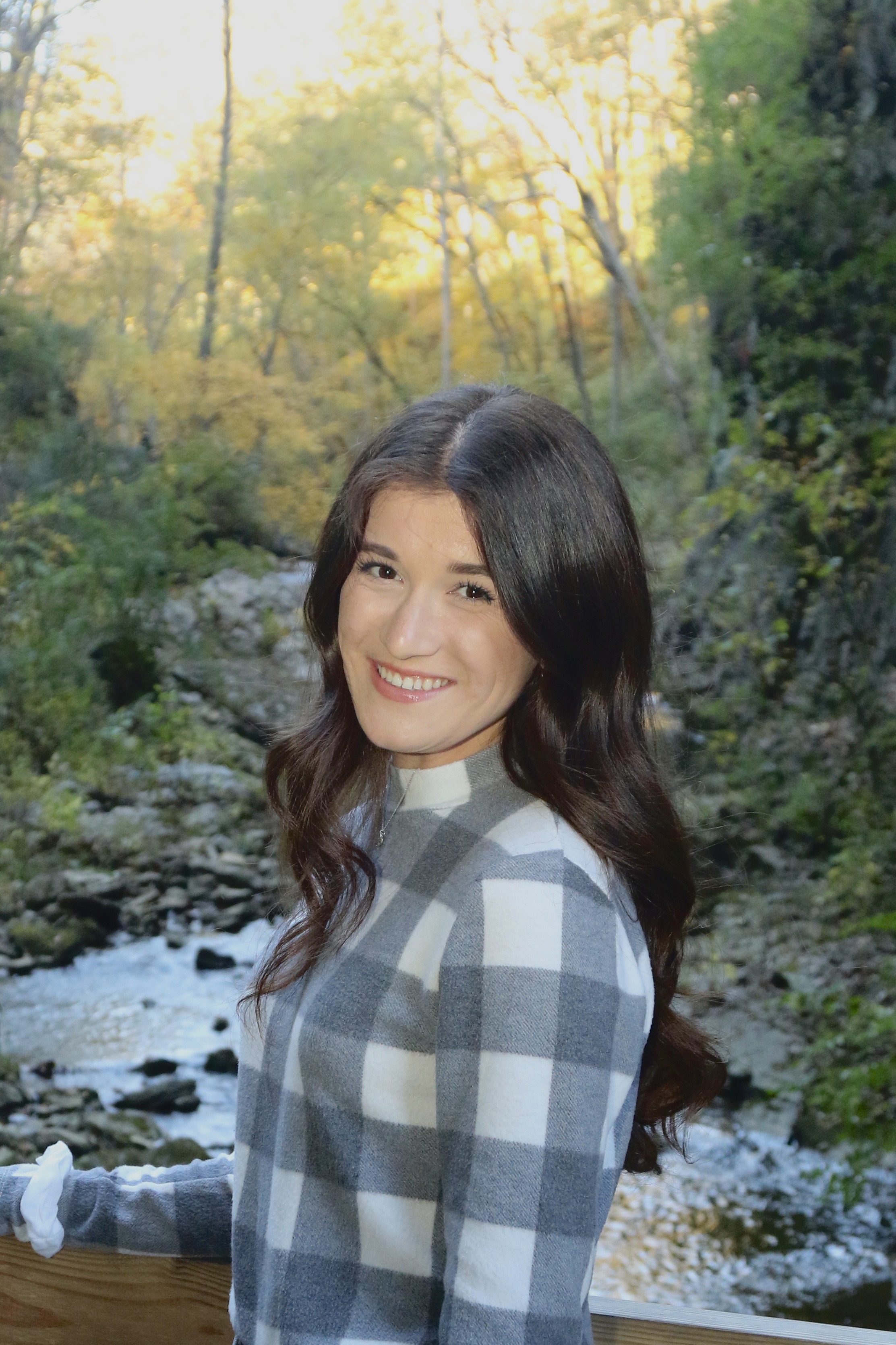 Rebecca Baur Headshot